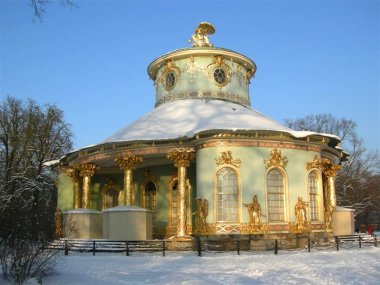Potsdams Chinesisches Teehaus im Winter