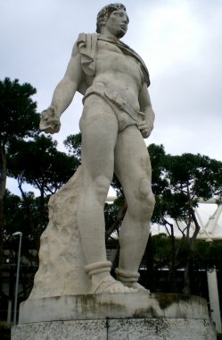 Sportler Statue im Stadio dei Marmi