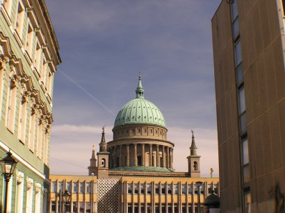 Blick vom Neuen Markt zur Nikolaikirche