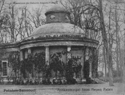 der Antikentempel am Neuen Palais vor 1945