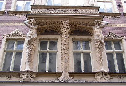 Detailaufnahme Jugendstilfassade in der Rigaer Altstadt