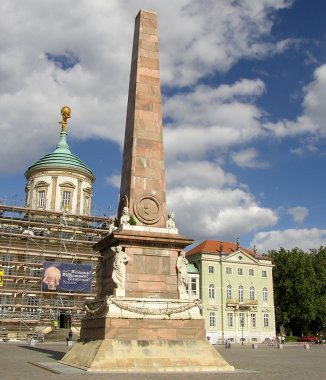 Potsdam Obelisk auf dem Alten Markt